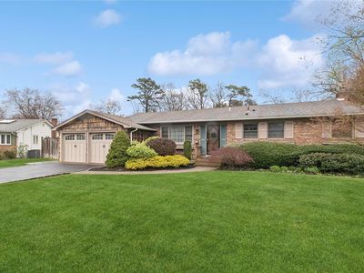 42 Regina Drive, Sayville, NY, 11782