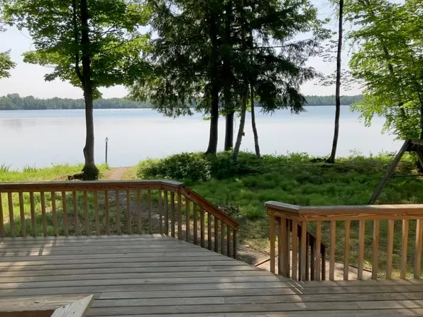6571 Timberlake Dr, Elk Rapids, MI 49629