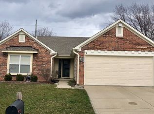 6854 Cherry Blossom East Dr, Fishers, IN 46038