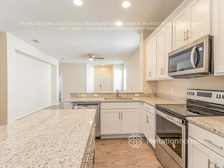 30250 Cheval St — Photo 7