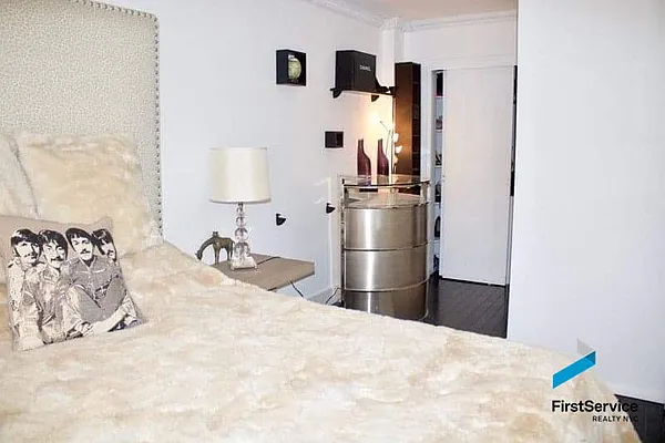 Rented by FirstService Realty (legacy) | media 28