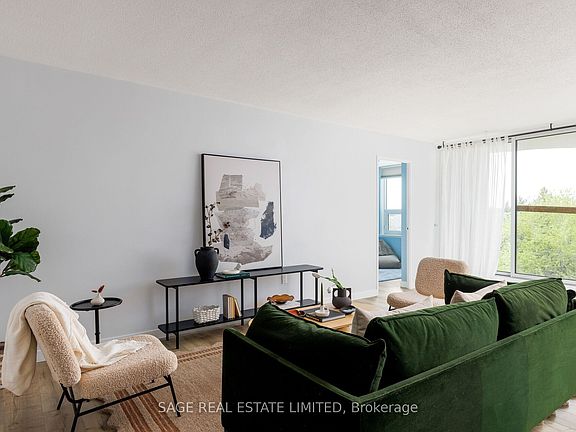 3rd image of 61 Richview Rd #510