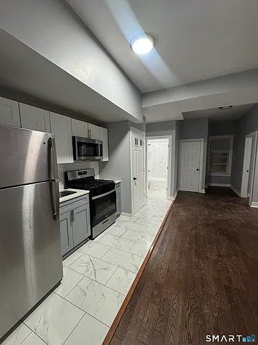 148 Rosette St #1B Photo 1