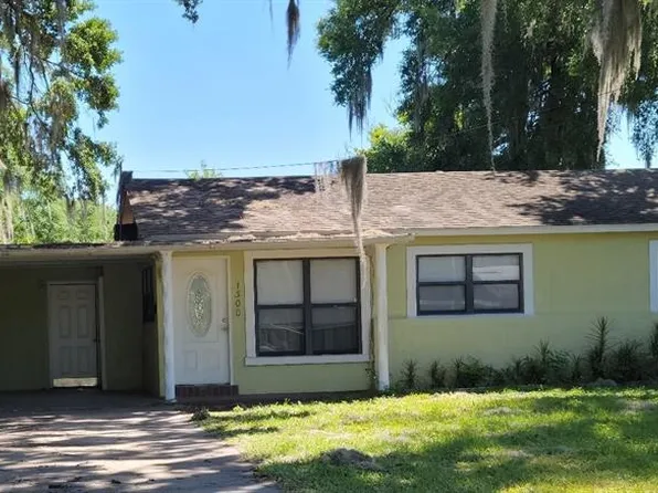 1300 PARK AVENUE, TAVARES, FL 32778