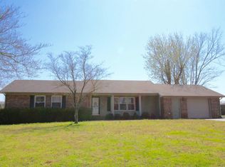 205 Iris Dr, Mt Pleasant, TN 38474
