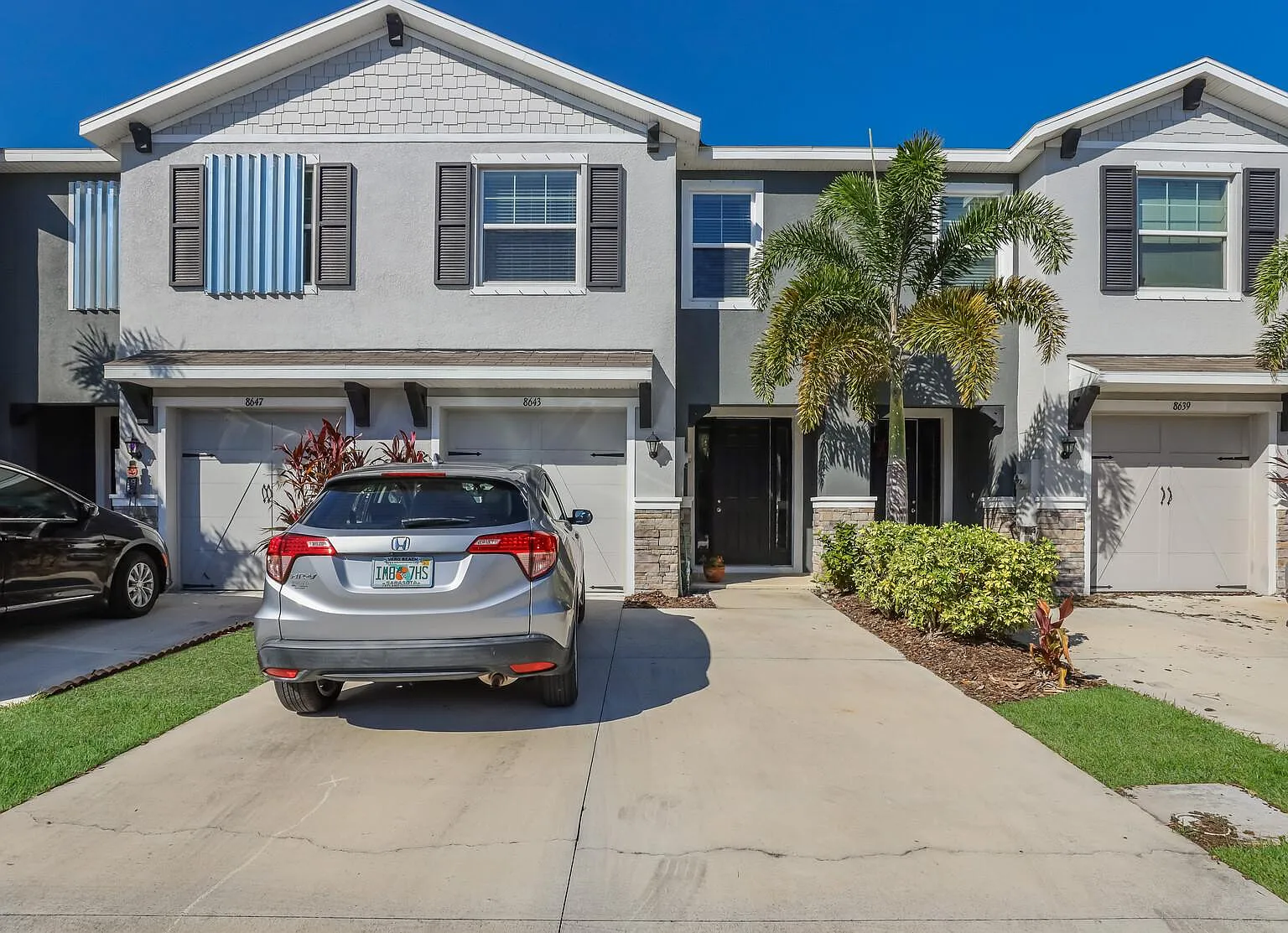 3 bed, 1673 sqft, $2,875 — Photo 1