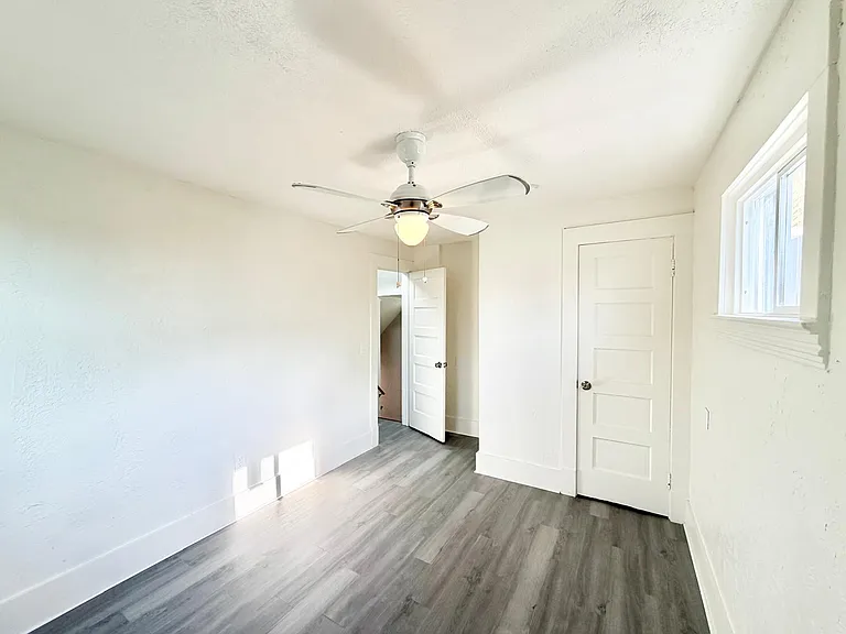 4025 Henritze Ave #2 — Photo 5