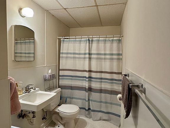 5th image of 408 Martin Luther King Jr Blvd APT C1