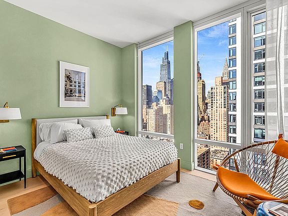 4th image of 501 3rd Ave #26C