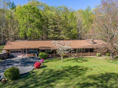 944 Paint Bank Rd, Salem, VA, 24153