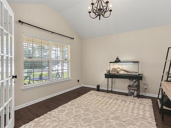 4th image of 14320 Summer Breeze Dr