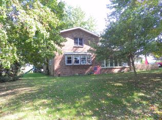 54505 Shannon Rd, Colon, MI 49040