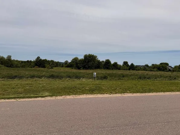 10 Betty Marie Way, Merrimac, WI 53561