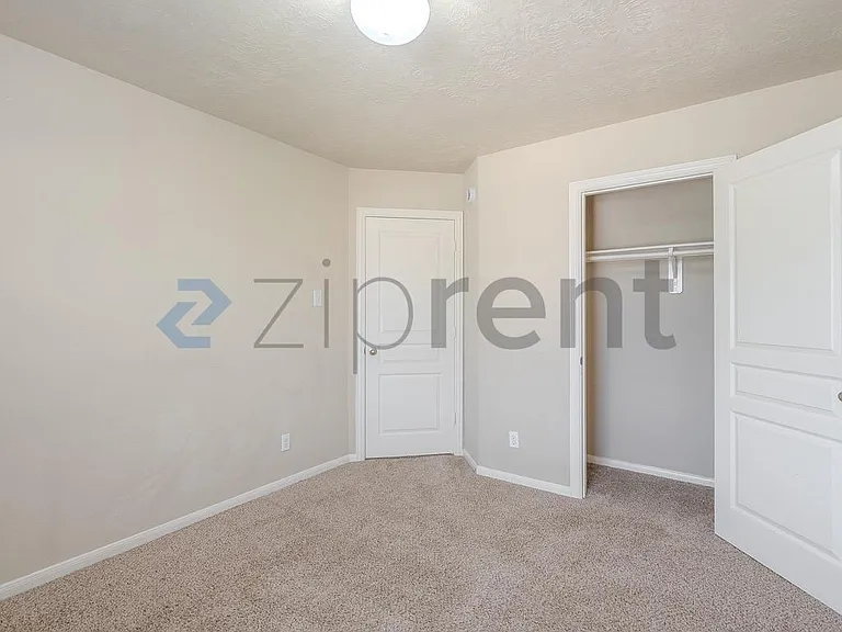 3029 Cambridge Meadows Ln — Photo 21