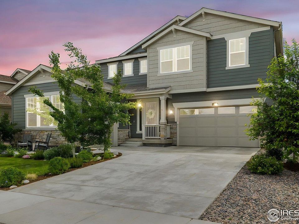 1st image of 800 Meadowlark Dr
