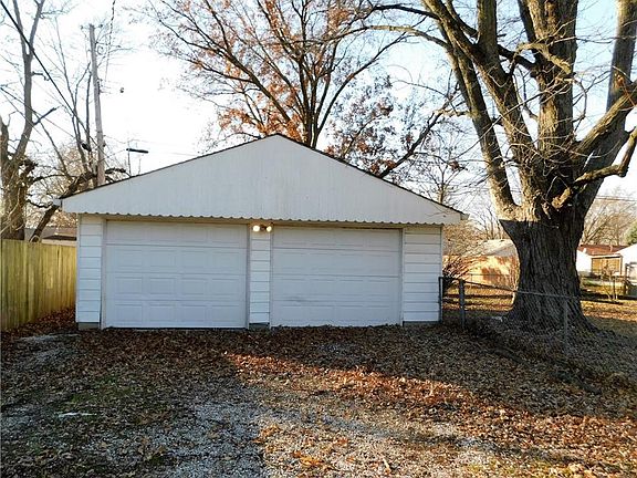 3rd image of 4330 Allen Dr