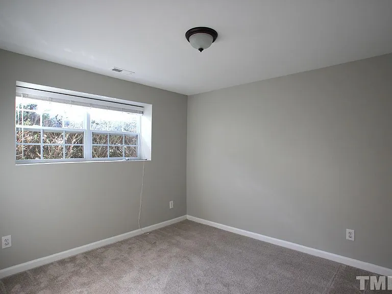 2840 Barrymore St #103 — Photo 13