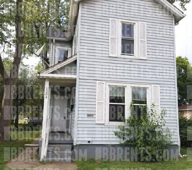1st image of 1204 Pine St