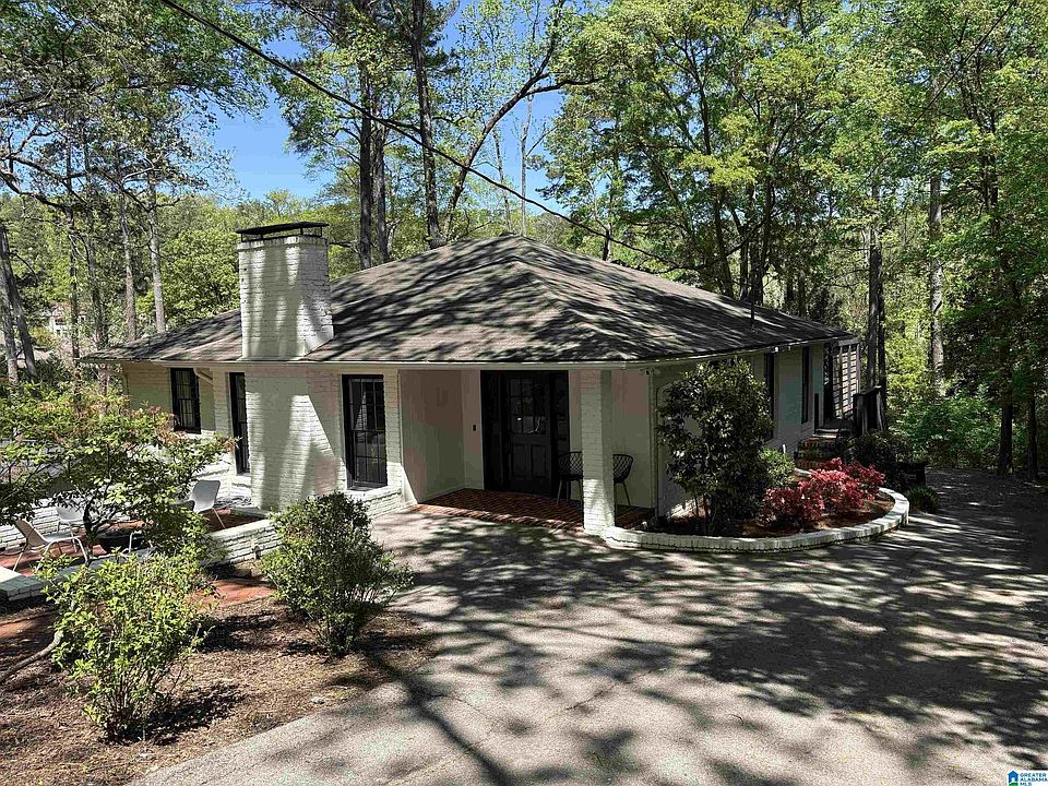 2nd image of 315 Cross Ridge Rd
