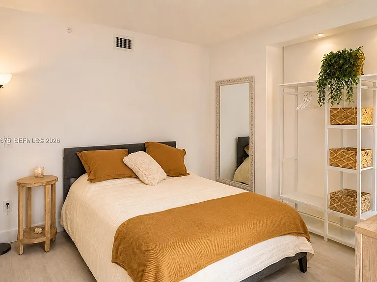 3370 Hidden Bay Dr #213 — Photo 11