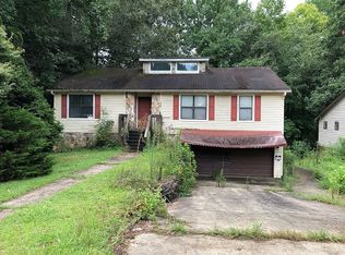 9055 Greystone Rd, Jonesboro, GA 30238