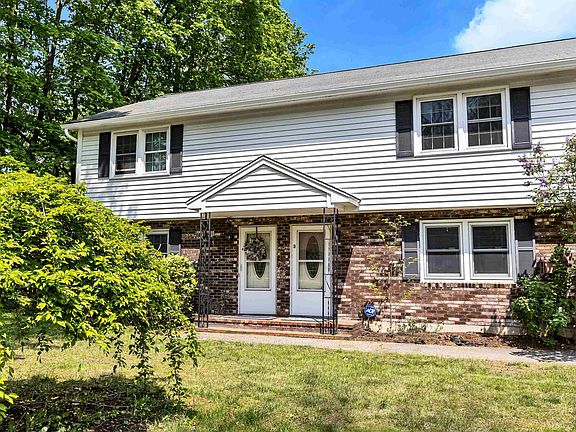 4th image of 30 Merrimack Street #3
