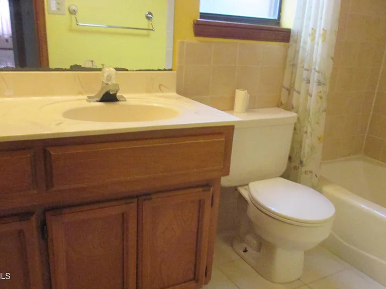 4425 Gen Maloney Cir — Photo 12