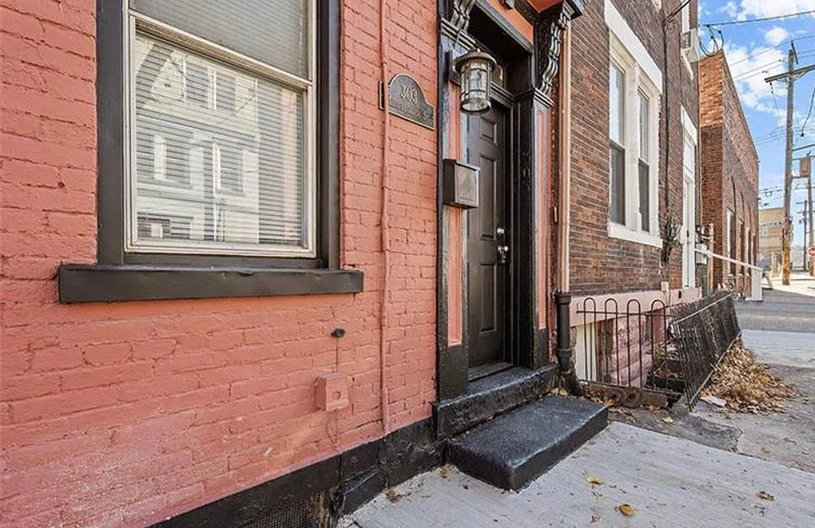 303 Miltenberger St — Photo 2