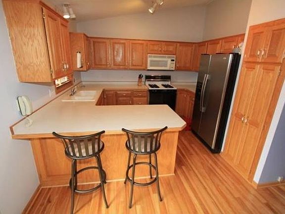 Great Kitchen Bkfst Bar