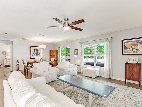3rd image of 95090 Timberlake Dr