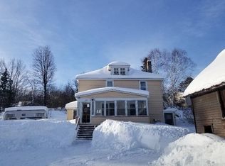 208 Patch Rd, Negaunee, MI 49866