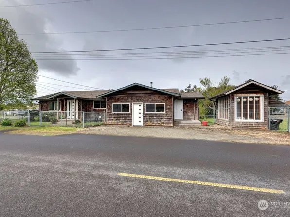 1701 Oregon Avenue NE, Long Beach, WA 98631