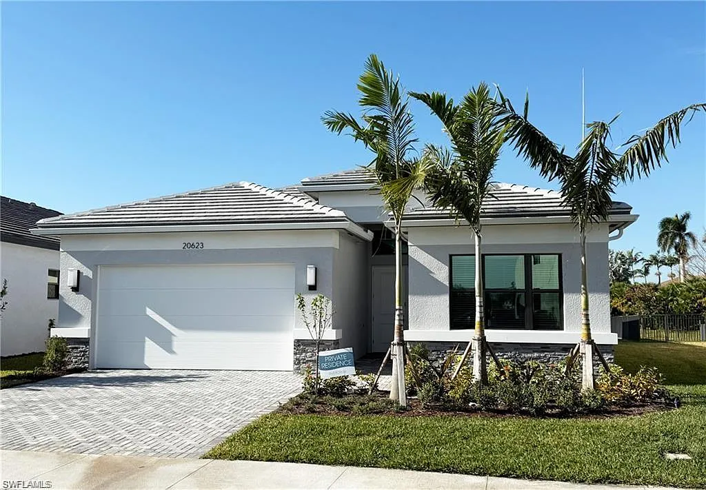 3 bed, 3.0 bath, 2135 sqft, $3,800 — Photo 1