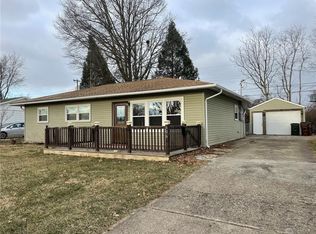606 Sheelin Rd, Xenia, OH 45385