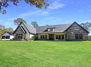 17413 E 626th Rd, Tahlequah, OK 74464