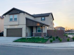 48 Peerless St, Madera, CA 93638