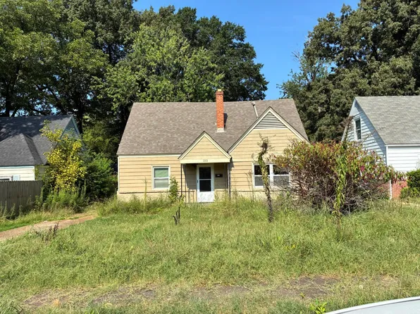 1311 Foxcroft St, Memphis, TN 38111