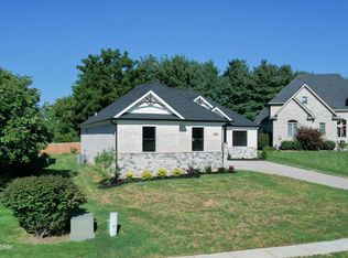 10405 Martinside Dr, Louisville, KY 40291