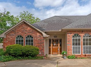 3221 Lopez Ct, Longview, TX 75605