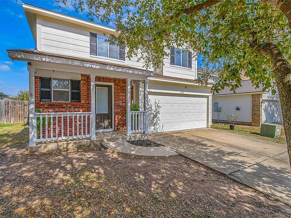 2nd image of 15121 Meredith Ln