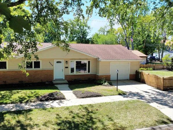 3300 Halsted St, Steger, IL 60475