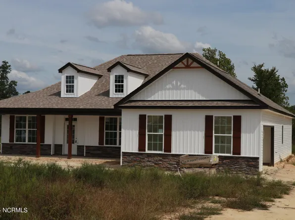 1331 Halibut St, Fayetteville, NC 28312