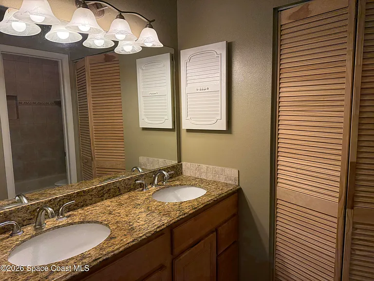 1461 Sheafe Ave NE #106 — Photo 10