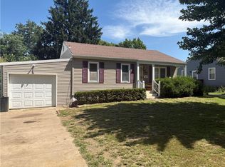 10412 E 26th St S, Independence, MO 64052