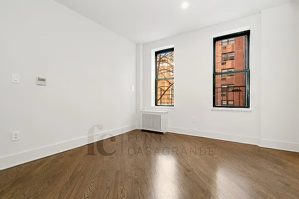 Rented by Compass | media 4