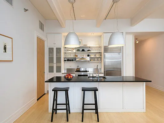 Sold by Sotheby's International Realty | media 6