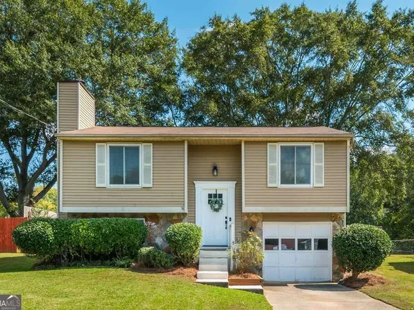 2436 Redfield Dr, Norcross, GA 30071