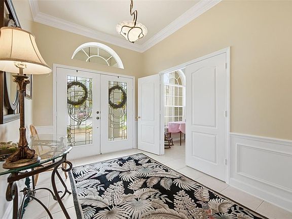 4th image of 25651 Ferdinand Ct