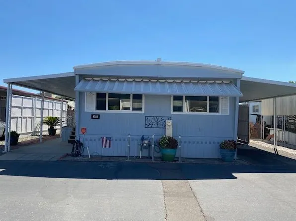 1724 Minnewawa Ave Spc 215, Clovis, CA 93612