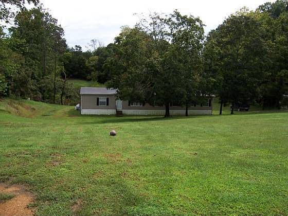 1st image of 233 Linden Dr SE